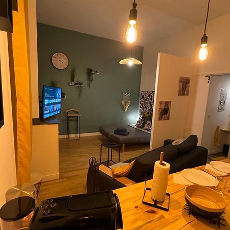 Charmant Appartement Climatise Aux Pieds De La Cite Carcassonne Dış mekan fotoğraf