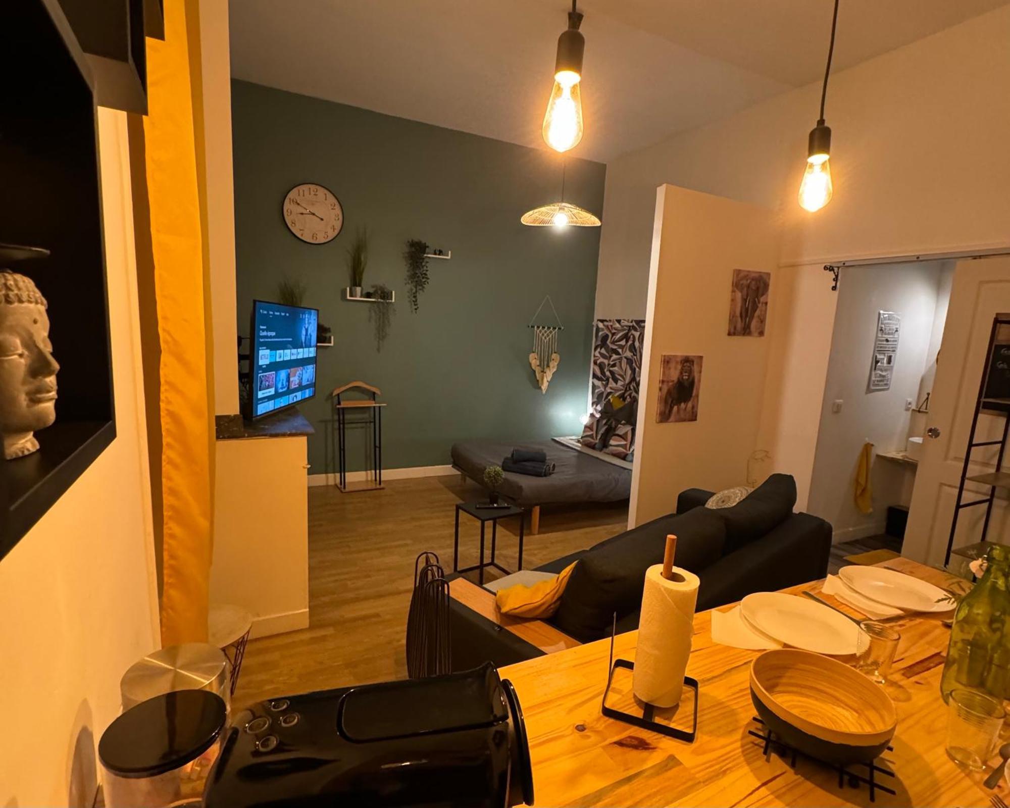 Charmant Appartement Climatise Aux Pieds De La Cite Carcassonne Dış mekan fotoğraf